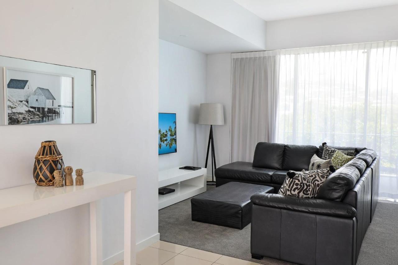 Element On Coolum Beachfront Sunshine Coast ภายนอก รูปภาพ