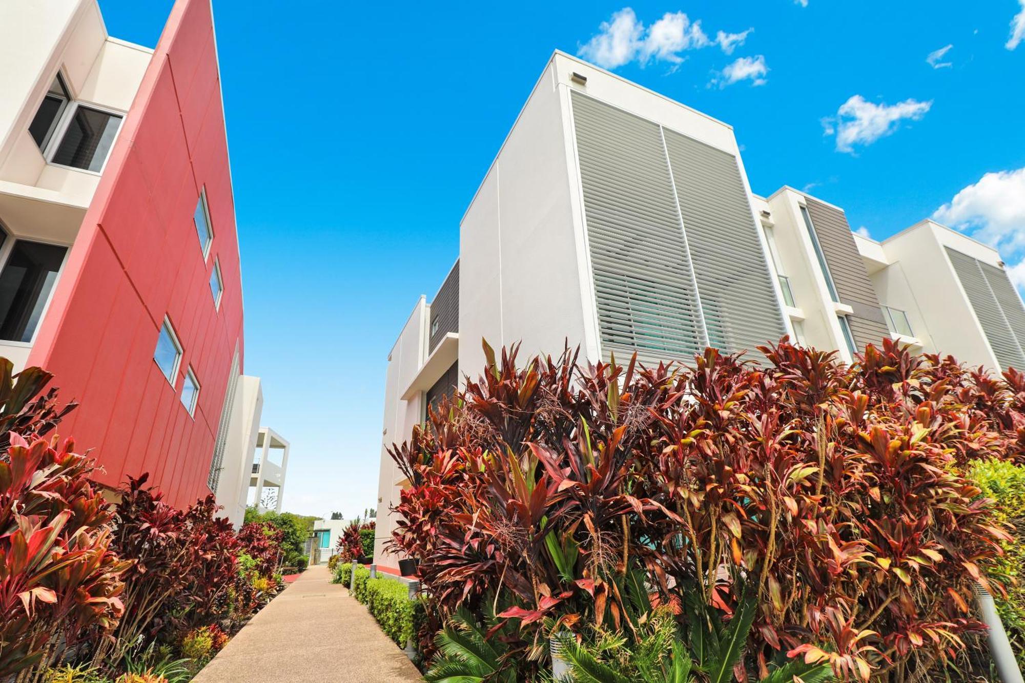 Element On Coolum Beachfront Sunshine Coast ภายนอก รูปภาพ