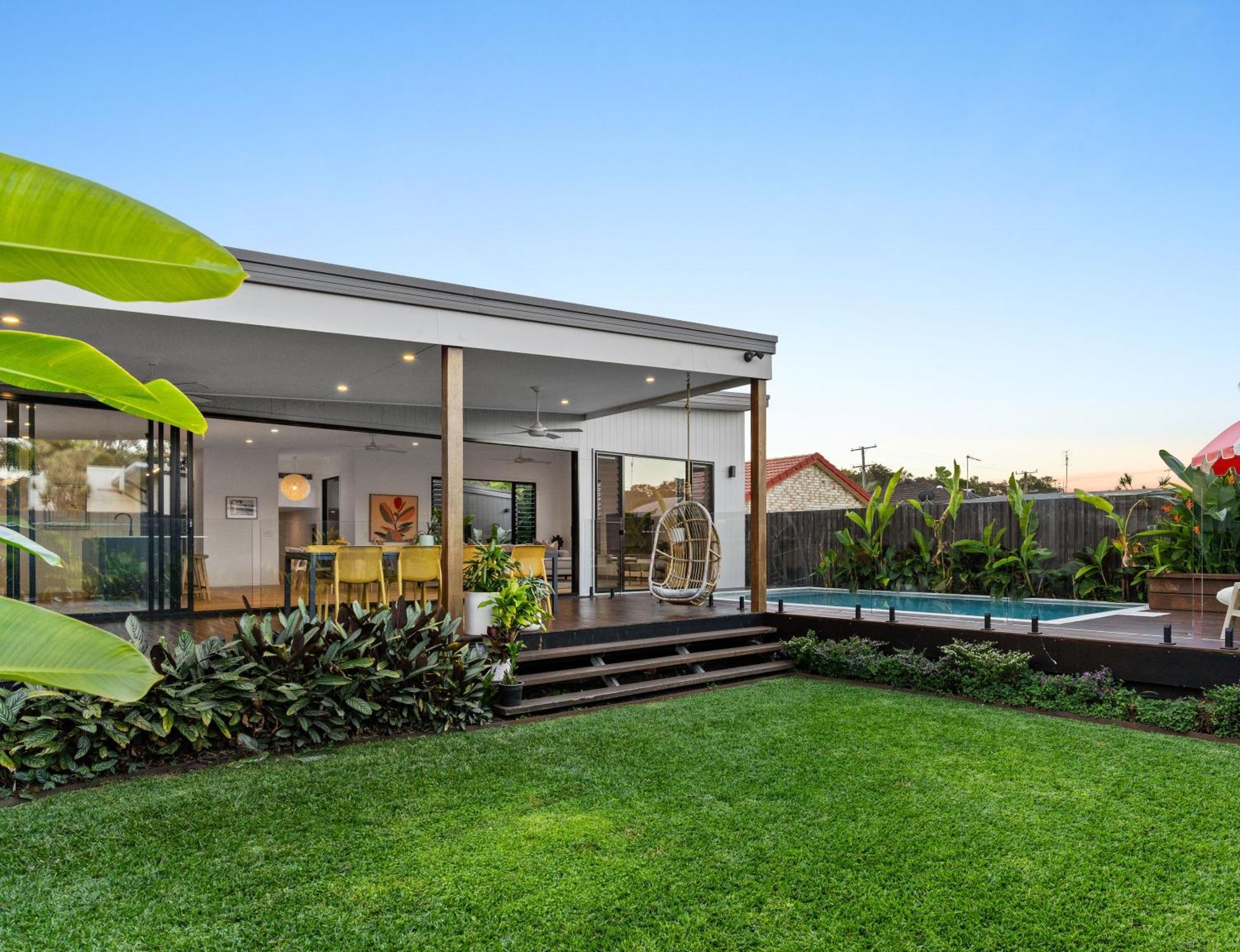 Element On Coolum Beachfront Sunshine Coast ภายนอก รูปภาพ