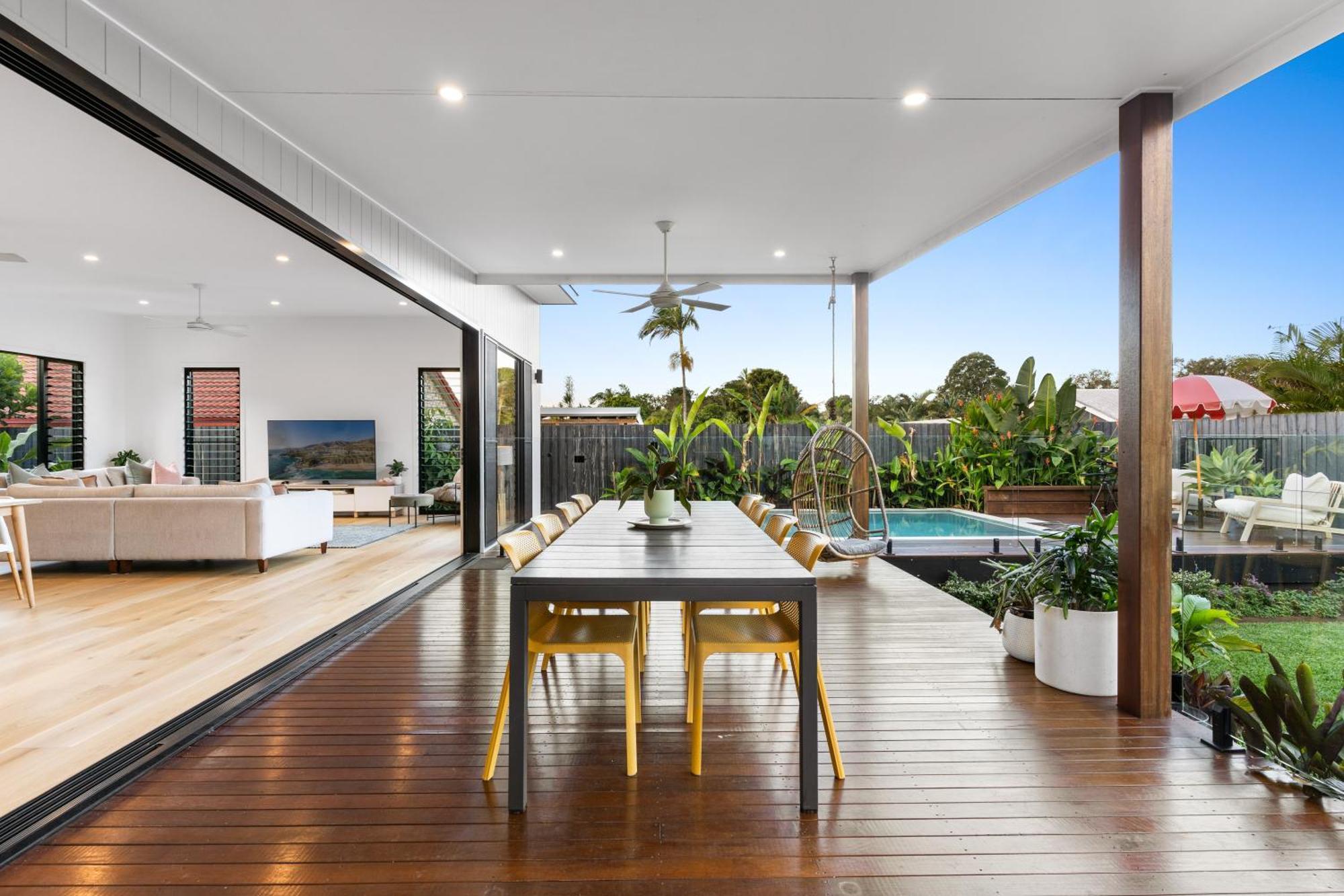 Element On Coolum Beachfront Sunshine Coast ภายนอก รูปภาพ