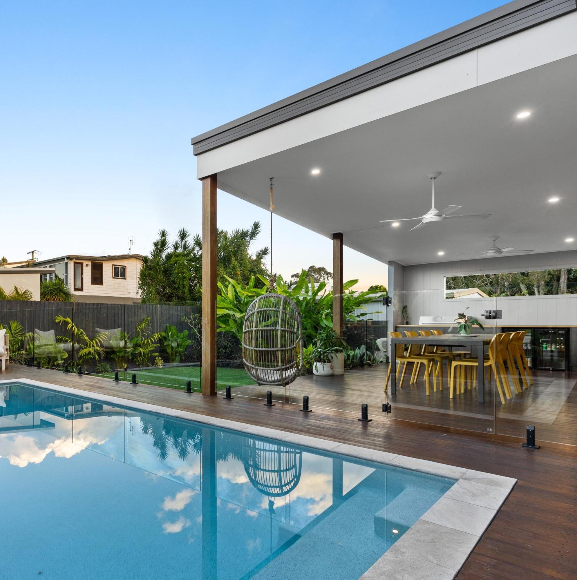 Element On Coolum Beachfront Sunshine Coast ภายนอก รูปภาพ